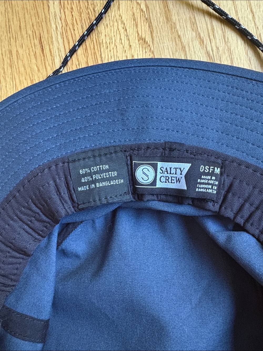 Salty Crew Navy Blue Bucket Boonie Hat with Chin Cord - Picture 4 of 5